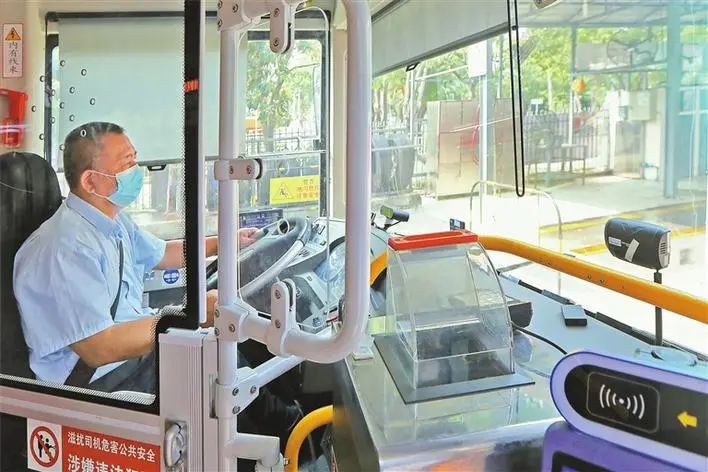 深圳公交避讓“神器”出街,如遇異常1秒即可預警(圖1) 圖片