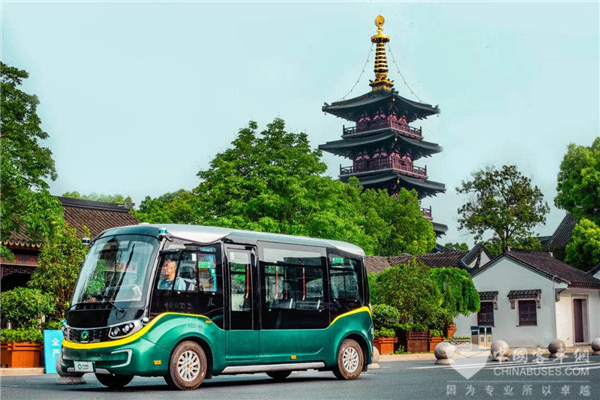 開啟智能化城市“微循環(huán)”交通時(shí)代 金旅星辰蘇州上路啦！(圖1)